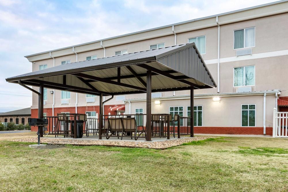 Comfort Inn Us Hwy 80 Demopolis Eksteriør billede