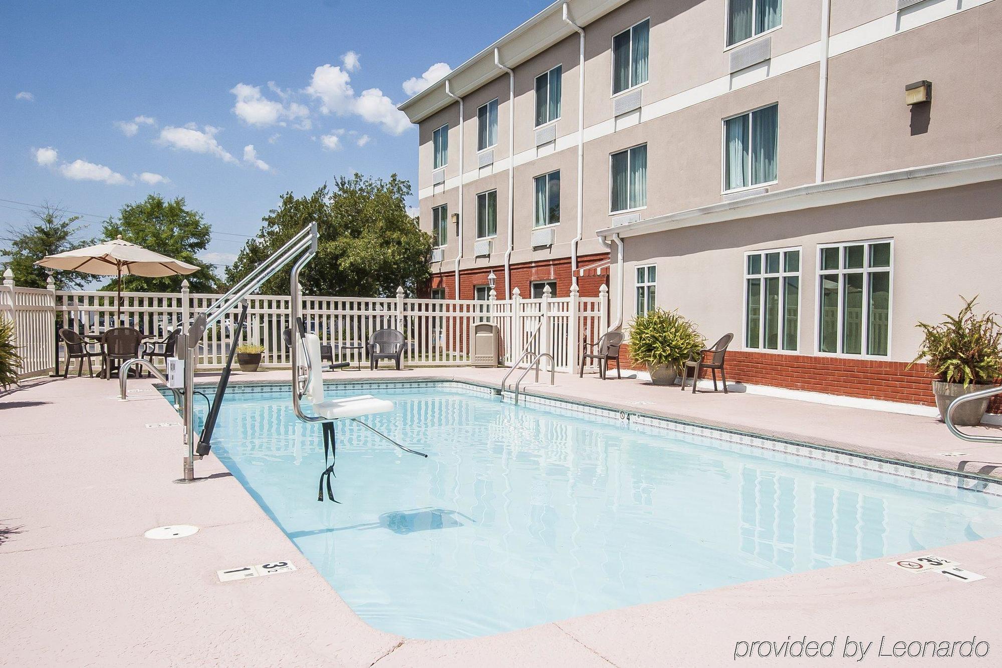 Comfort Inn Us Hwy 80 Demopolis Eksteriør billede